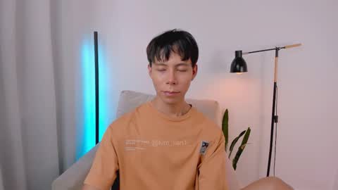 Kim Lian online show from February 1, 1:54 pm