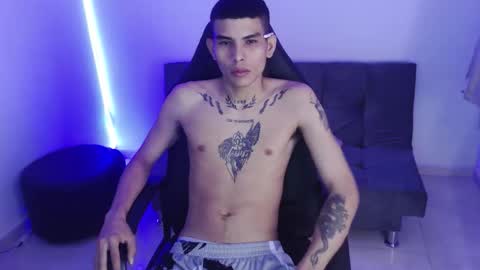 king_warlord online show from December 19, 11:34 pm