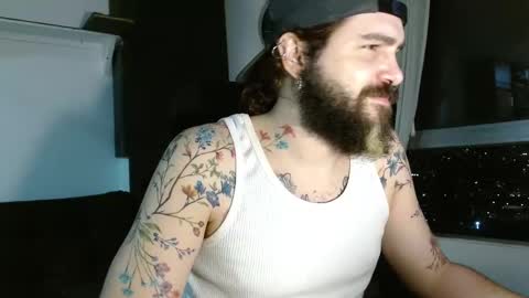 Snapshot of kingcat420 chatting on October 26, 4:14 am Jake online show from October 26, 4:14 am