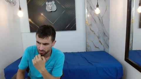 KING  online show from March 23, 8:31 am