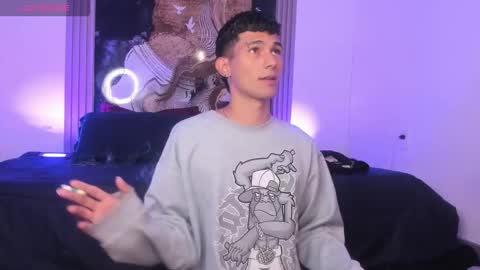  A L E X  online show from January 8, 1:55 am