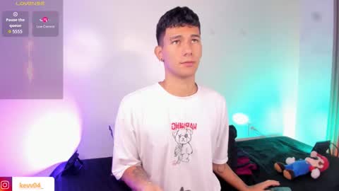  A L E X  online show from February 12, 9:15 am