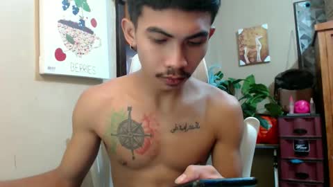 Snapshot of kingscock18 chatting on October 26, 11:34 am ALVIN online show from October 26, 11:34 am