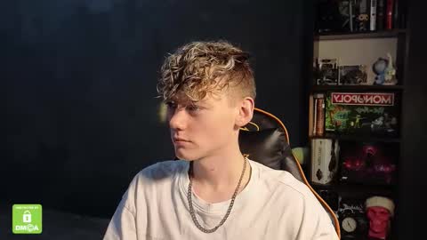 Kirill and Andrey online show from November 21, 1:21 pm