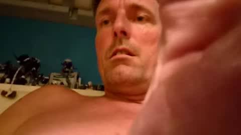kirre1981 online show from July 15, 12:17 am