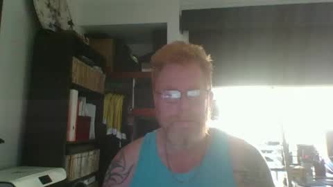 Snapshot of kiwi_boss61 chatting on January 10, 12:49 am kiwi_boss61 online show from January 10, 12:49 am
