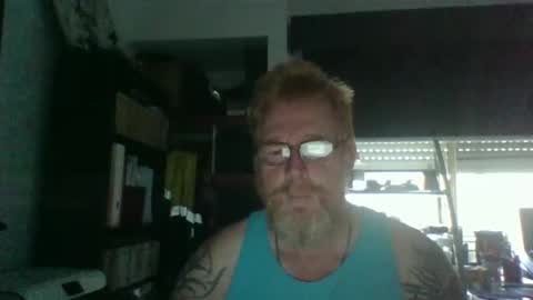 Snapshot of kiwi_boss61 chatting on January 8, 10:27 pm kiwi_boss61 online show from January 8, 10:27 pm