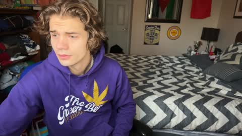 Kyle online show from December 8, 3:13 pm