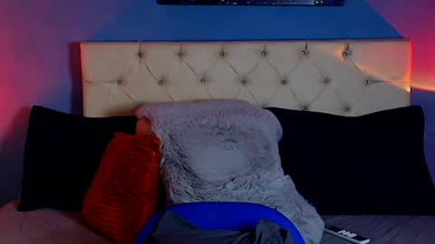 klaton__ online show from April 19, 6:10 pm