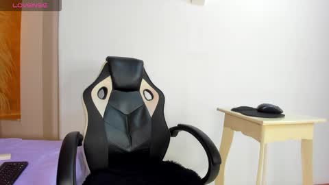 KLAUS online show from November 15, 5:42 am