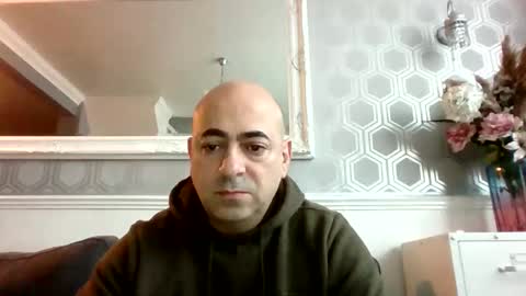 knickerwhipper online show from January 6, 9:35 am