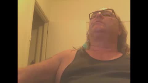 knobout online show from December 30, 12:42 pm