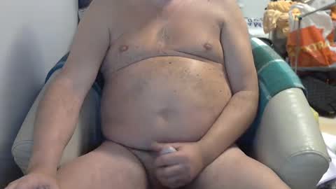 Snapshot of knurtc30 chatting on March 7, 8:45 am knurtc30 online show from March 7, 8:45 am