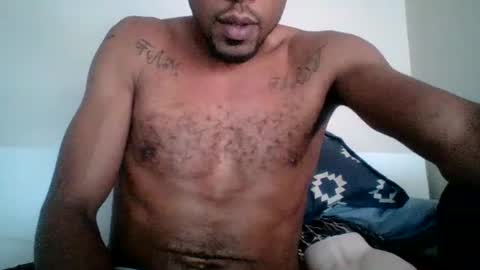 knuttybar online show from June 24, 8:11 pm