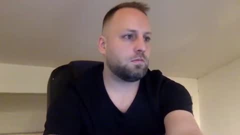 hugo online show from March 1, 3:17 am