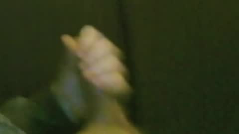 Snapshot of kren565656 chatting on December 3, 1:32 pm kren565656 online show from December 3, 1:32 pm