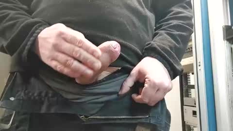 Snapshot of kristof1994 chatting on January 14, 3:47 pm kristof1994 online show from January 14, 3:47 pm