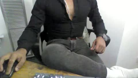 kunal7034 online show from July 5, 1:53 am