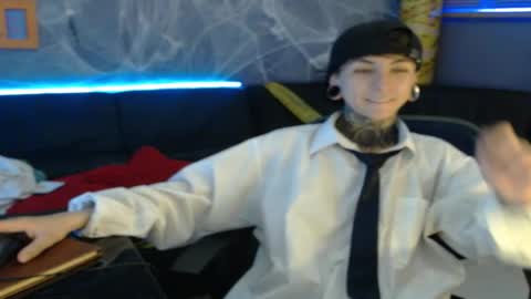 Snapshot of kuregari_xs chatting on October 26, 5:31 am kuregari_xs online show from October 26, 5:31 am