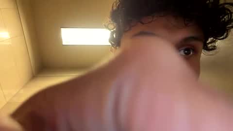 kurlz5stard online show from December 18, 12:28 am