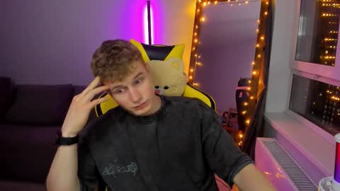 kurt_hanssen online show from March 5, 5:20 pm