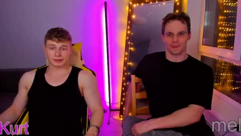 kurt_hanssen online show from June 6, 8:48 pm