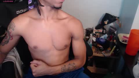 kwonder78 online show from February 8, 6:41 am