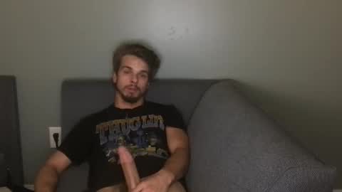 Snapshot of kxng222 chatting on September 19, 5:08 am kxng222 online show from September 19, 5:08 am