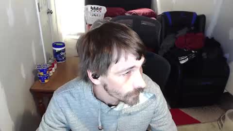 l1v1nth3dr3am online show from February 8, 6:41 am