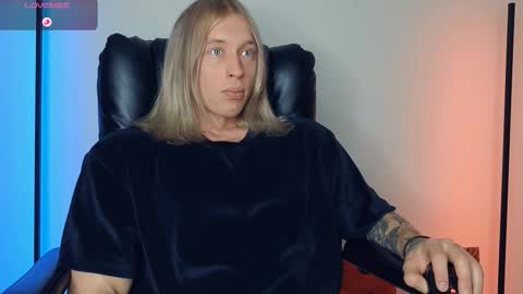 Adonis online show from November 3, 6:28 am