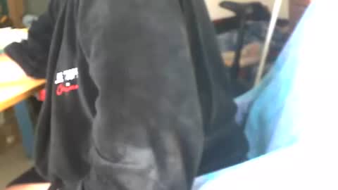 lacharcute online show from October 7, 7:45 am