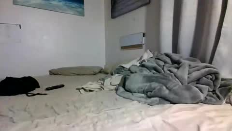 lacrioxcum18 online show from December 18, 1:56 am