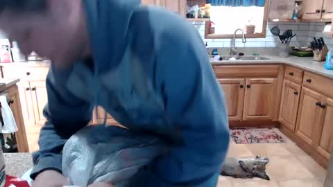 Snapshot of lancehardin chatting on January 21, 3:06 pm Lance online show from January 21, 3:06 pm