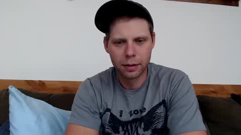 Snapshot of lancehardin chatting on September 23, 3:11 pm Lance online show from September 23, 3:11 pm