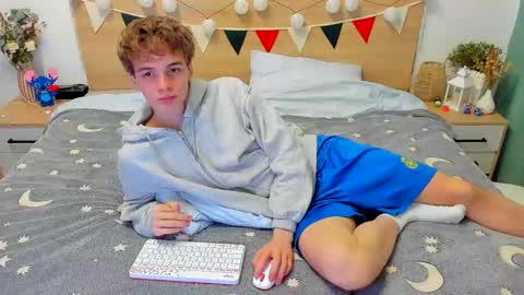 Fandi online show from March 6, 8:52 am