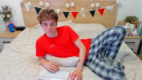 Fandi online show from March 2, 1:20 pm