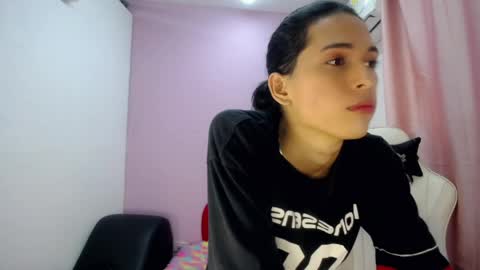 larry online show from March 31, 9:27 pm