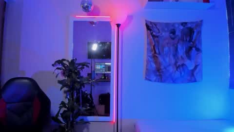 larry_stewart online show from November 24, 1:34 pm