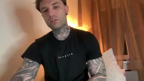 larsskeet online show from February 21, 5:47 pm