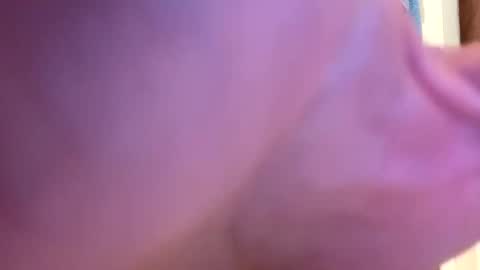 laslobalog94 online show from January 12, 6:45 pm