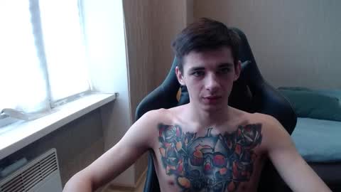 Snapshot of last_kenny chatting on October 7, 11:47 am Kenny online show from October 7, 11:47 am