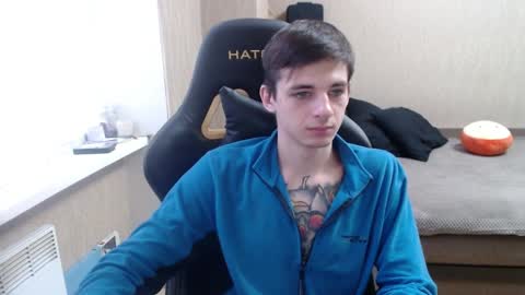 Snapshot of last_kenny chatting on December 2, 1:00 pm Kenny online show from December 2, 1:00 pm