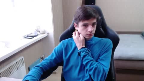 Snapshot of last_kenny chatting on December 24, 11:06 am Kenny online show from December 24, 11:06 am