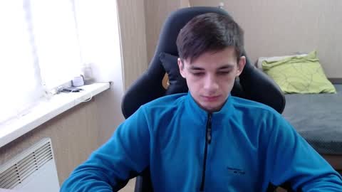 Snapshot of last_kenny chatting on February 5, 1:33 pm Kenny online show from February 5, 1:33 pm