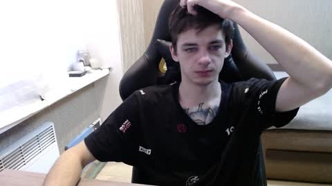 Snapshot of last_kenny chatting on December 31, 1:41 pm Kenny online show from December 31, 1:41 pm