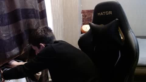 Snapshot of last_kenny chatting on October 13, 12:55 pm Kenny online show from October 13, 12:55 pm