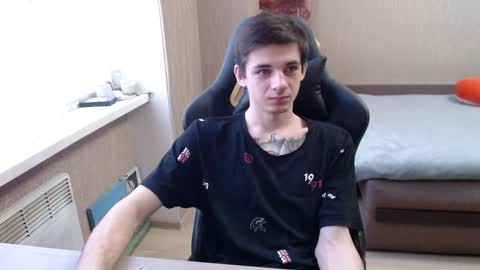 Snapshot of last_kenny chatting on December 20, 12:38 pm Kenny online show from December 20, 12:38 pm