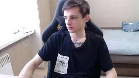 Snapshot of last_kenny chatting on February 24, 2:15 pm Kenny online show from February 24, 2:15 pm