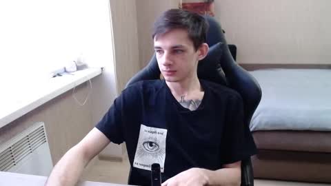 Snapshot of last_kenny chatting on February 20, 1:51 pm Kenny online show from February 20, 1:51 pm