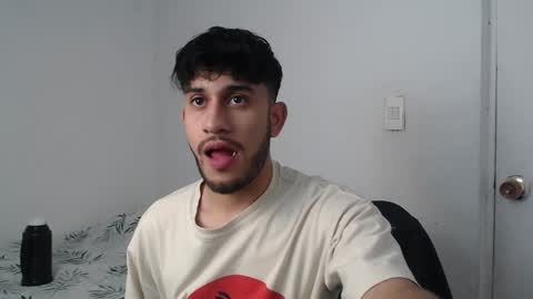 camilo online show from January 6, 11:31 pm